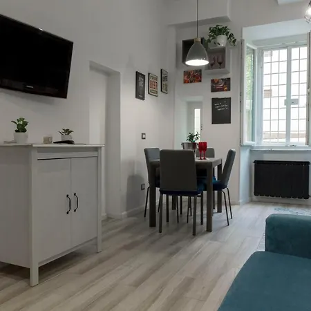 Flavia's House Apartment